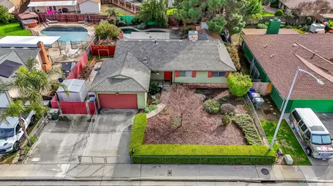 View/Area - 1606 Barstow Ave, Clovis, CA 93611 photo 2 of 7