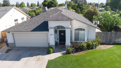 5491 W Roberts Ave, Fresno, CA 93722