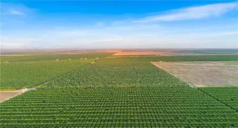 1 Shields, Firebaugh, CA 93622 photo 5