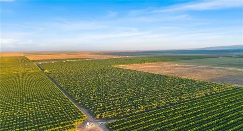 1 Shields, Firebaugh, CA 93622