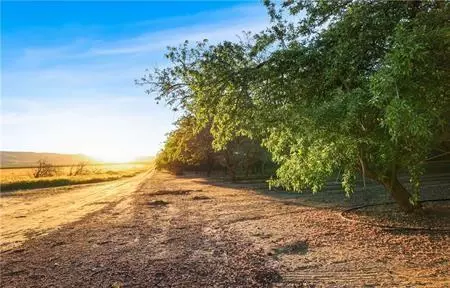 1 Shields, Firebaugh, CA 93622 photo 13