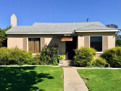 544 W Vassar Ave, Fresno, CA 93705