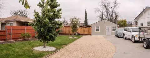 325 E Cortland Ave N, Fresno, CA 93704
