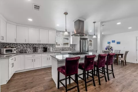 Kitchen - 2026 Mono, Oxnard, CA 93036 photo 2 of 11
