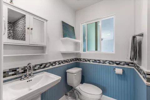 Bath - 2026 Mono, Oxnard, CA 93036 photo 3 of 8