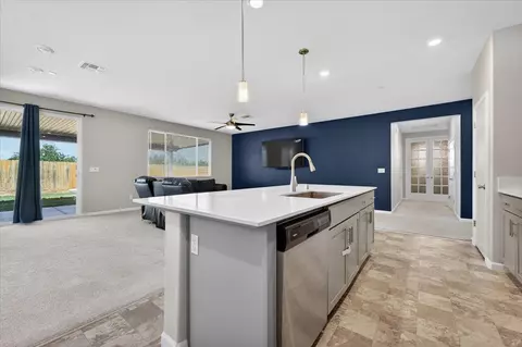 Entry Way - 1442 Encantada Ave, Madera, CA 93637 photo 2 of 4