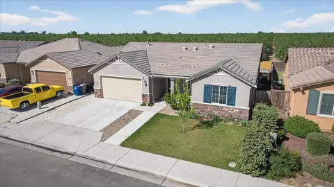 View/Area - 1442 Encantada Ave, Madera, CA 93637 photo 2 of 11