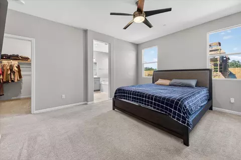 Bedroom - 1442 Encantada Ave, Madera, CA 93637 photo 1 of 5