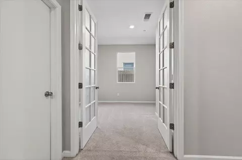 Entry Way - 1442 Encantada Ave, Madera, CA 93637 photo 4 of 4