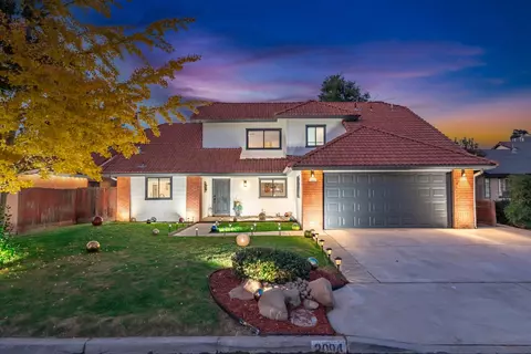 2094 El Paso Ave, Fresno, CA 93720