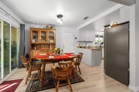 Dining - 465 Bliss Ave, Clovis, CA 93611 photo 1 of 2