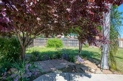 Exterior - 2091 Escalon Ave, Clovis, CA 93611 photo 15 of 19