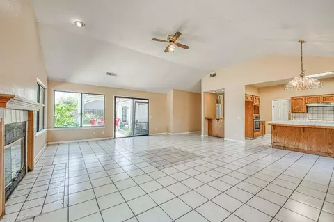 Living - 2091 Escalon Ave, Clovis, CA 93611 photo 8 of 11