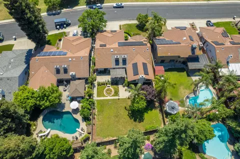 View/Area - 2091 Escalon Ave, Clovis, CA 93611 photo 8 of 9