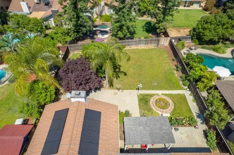 View/Area - 2091 Escalon Ave, Clovis, CA 93611 photo 5 of 9
