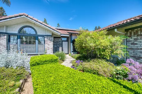 Exterior - 2091 Escalon Ave, Clovis, CA 93611 photo 5 of 19