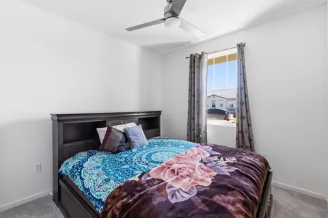 Bedroom - 3562 E San Marino Ave, Clovis, CA 93619 photo 1 of 8