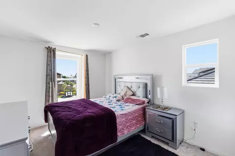 Bedroom - 3562 E San Marino Ave, Clovis, CA 93619 photo 5 of 8