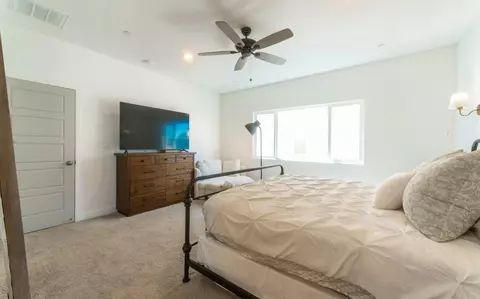 Bedroom - 951 Kelso Ave, Clovis, CA 93619 photo 2 of 6
