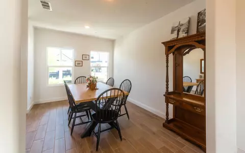 Dining - 951 Kelso Ave, Clovis, CA 93619 photo 1 of 1