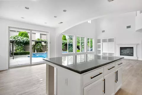 Living - 1823 Houston Ave, Clovis, CA 93619 photo 6 of 7
