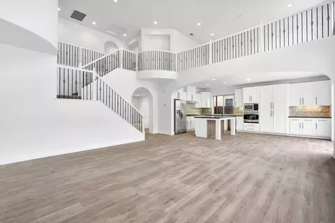 Living - 1823 Houston Ave, Clovis, CA 93619 photo 3 of 7