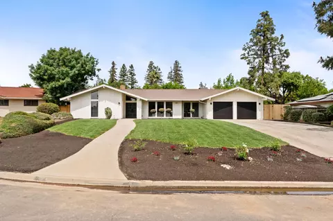 2626 W Scott Ave, Fresno, CA 93711