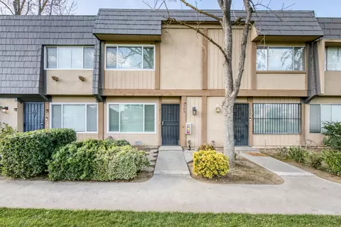 5118 E Ashlan Ave #102, Fresno, CA 93727