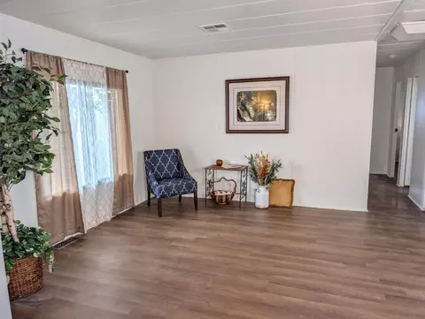 1001 Sylmar #30, Clovis, CA 93612 photo 10