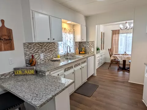 1001 Sylmar #30, Clovis, CA 93612 photo 14
