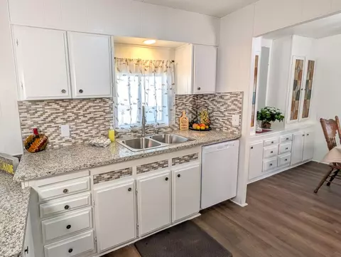 1001 Sylmar #30, Clovis, CA 93612 photo 13