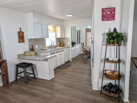 1001 Sylmar #30, Clovis, CA 93612 photo 18