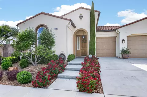 Exterior - 1462 N Twinberry Ave, Clovis, CA 93619 photo 17 of 19