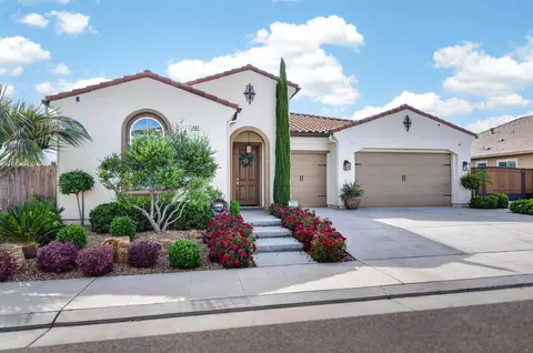 Exterior - 1462 N Twinberry Ave, Clovis, CA 93619 photo 18 of 19