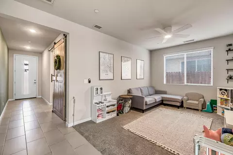 Entry Way - 4158 Buckingham Ave, Clovis, CA 93619 photo 5 of 7