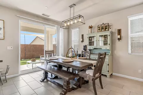 Dining - 4158 Buckingham Ave, Clovis, CA 93619 photo 1 of 2