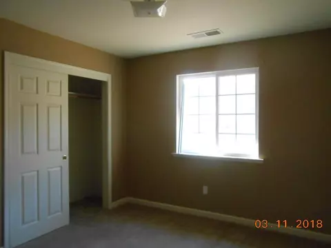 1773 Erwin Ln, Yokuts Valley, CA 93675 photo 13
