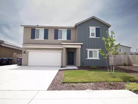 1451 W Ryan Ave, Fowler, CA 93625