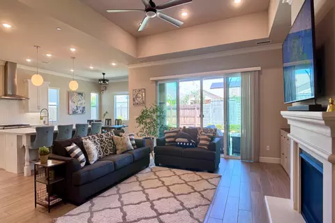 Other - 445 Bloom Ln, Clovis, CA 93619 photo 2 of 4