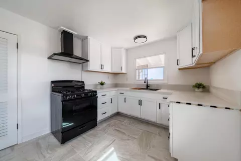 Kitchen - 2790 Boles St, Madera, CA 93637 photo 2 of 3