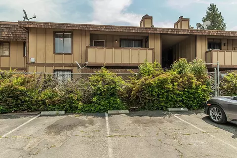 1221 N Peach Ave #226, Fresno, CA 93727