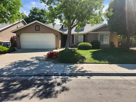 6182 N Tracy Ave, Fresno, CA 93722
