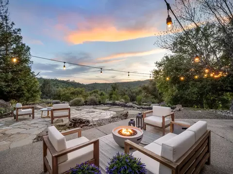 41797 River Knolls Way, Coarsegold, CA 93614