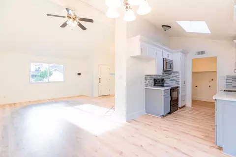 Living - 3725 Eddy Ave, Clovis, CA 93612 photo 4 of 4