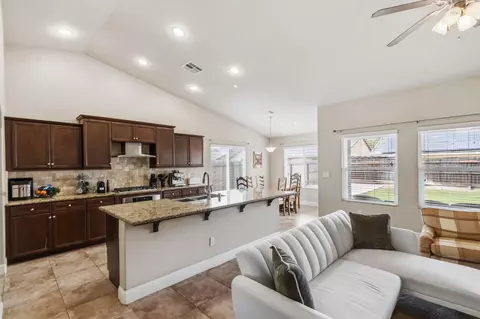 Entry Way - 3157 Twain Ave, Clovis, CA 93619 photo 2 of 2