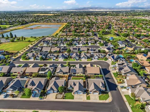 View/Area - 3157 Twain Ave, Clovis, CA 93619 photo 3 of 3