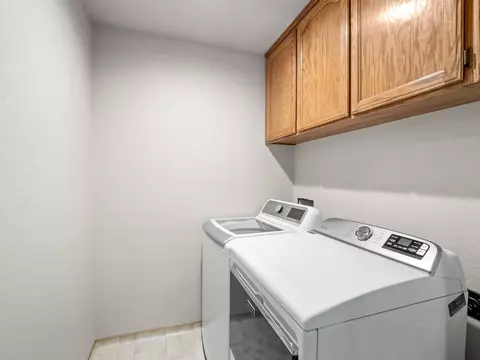 Other - 621 W El Paso Ave, Clovis, CA 93611 photo 5 of 5