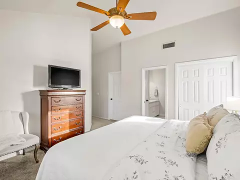 Bedroom - 621 W El Paso Ave, Clovis, CA 93611 photo 2 of 5