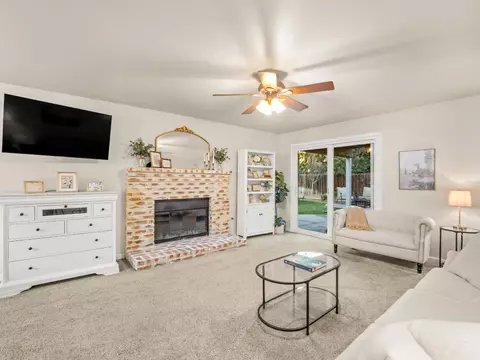 Other - 621 W El Paso Ave, Clovis, CA 93611 photo 2 of 5