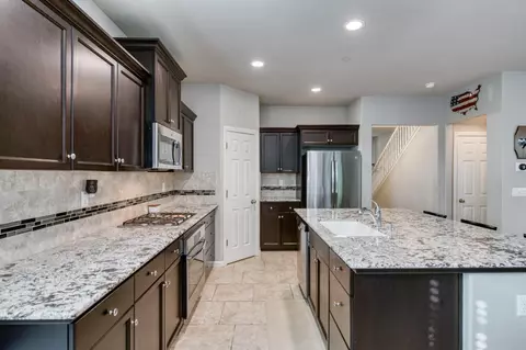 Kitchen - 3606 Saginaw Ave, Clovis, CA 93619 photo 3 of 5
